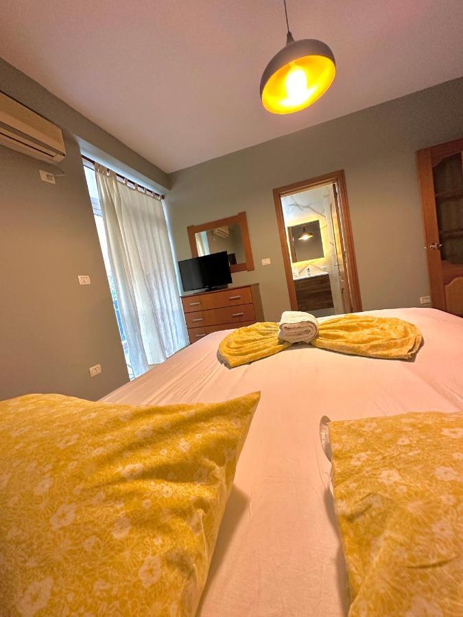 Central Inn Home Tirana Bagian luar foto